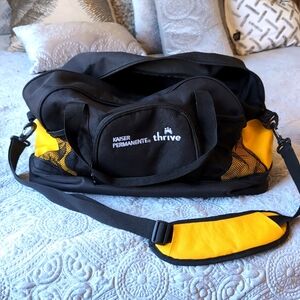 Large sports bag. Like new. Only used once.